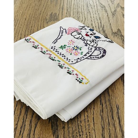 Hand Embroidered Dish Towel Napkins Set 4 Kitten Cats Grandma Chic Cottagecore - Picture 7 of 11